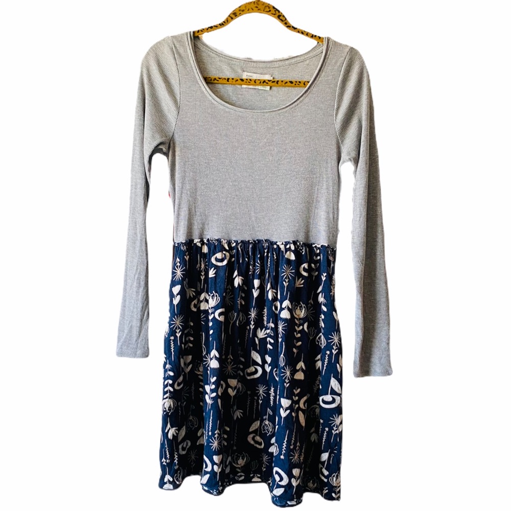 Saturday Sunday | Gray & Blue Long Sleeve Ribbed Floral Jersey Knit Dress